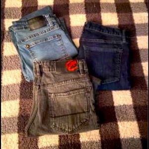 Men’s 28 x 30 and 29 x 30 jeans